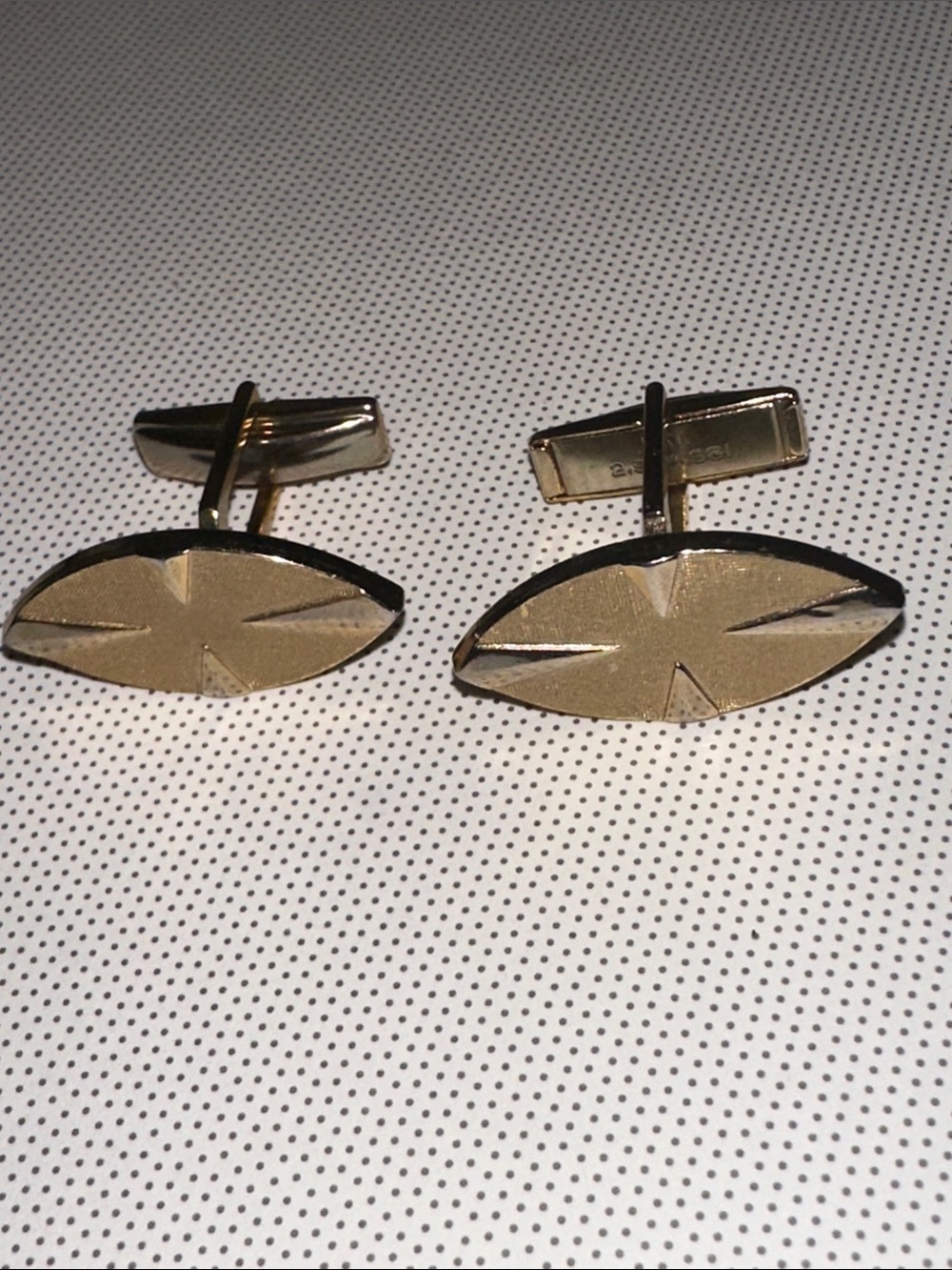 Vintage Mid Century Gold-Tone Marquise Shaped Cufflinks‎